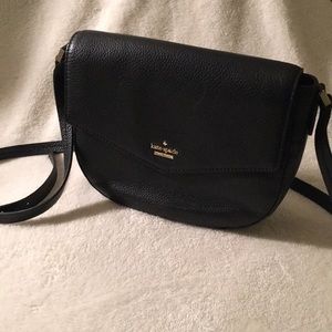 KATE SPADE BLACK CROSSBODY